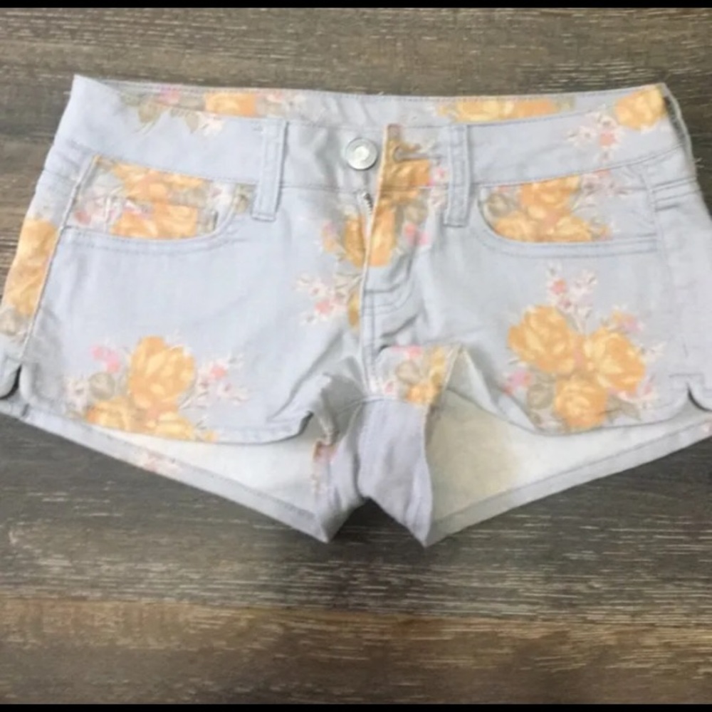 American eagle lowrise short